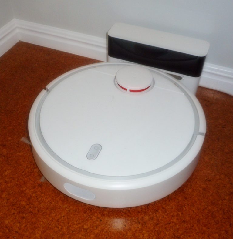 A Brief History of Robotic Vacuums Robot